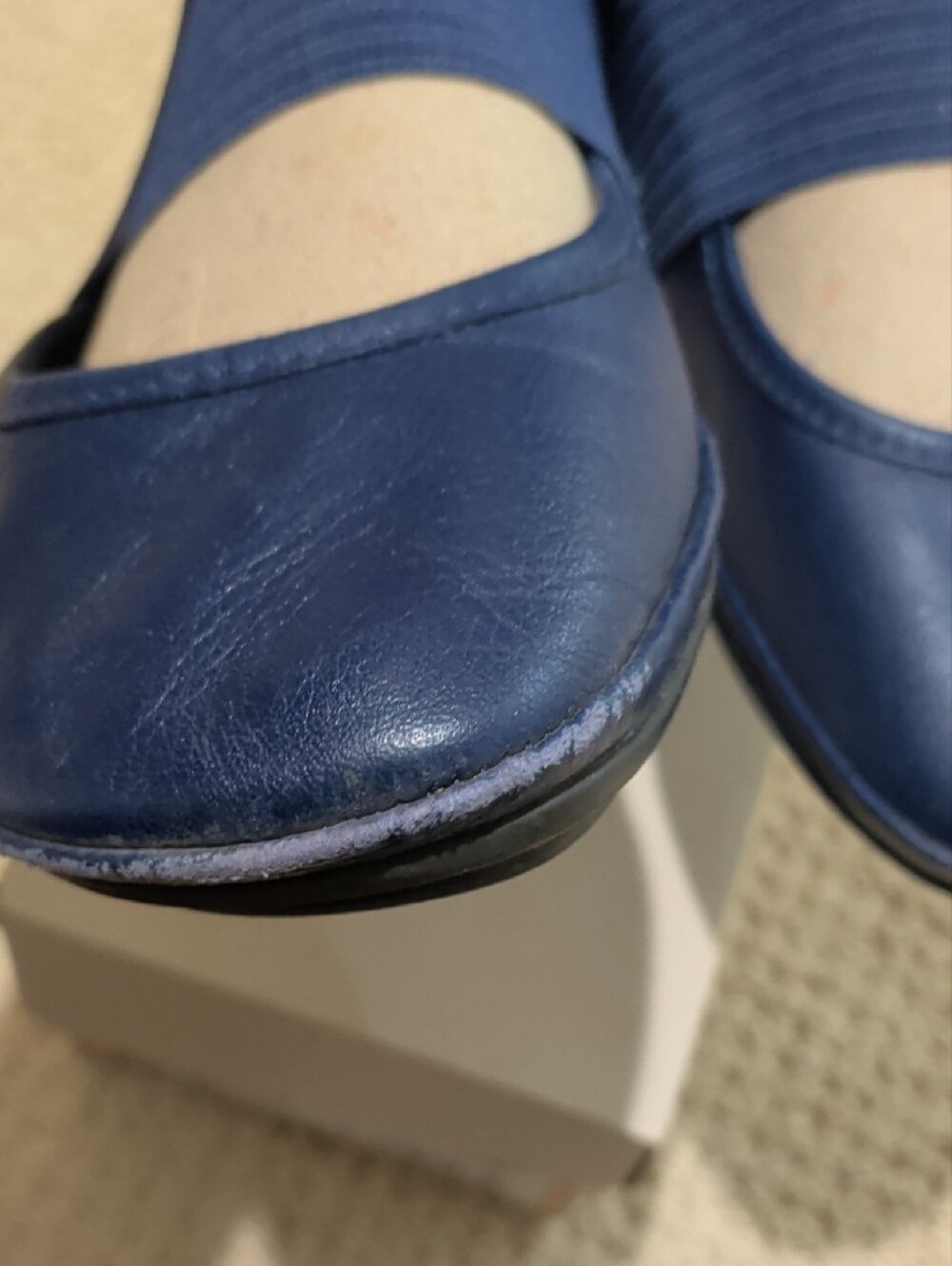 Camper Right Nina Elastic-Strap Slip-On Flats - Picture 9 of 10